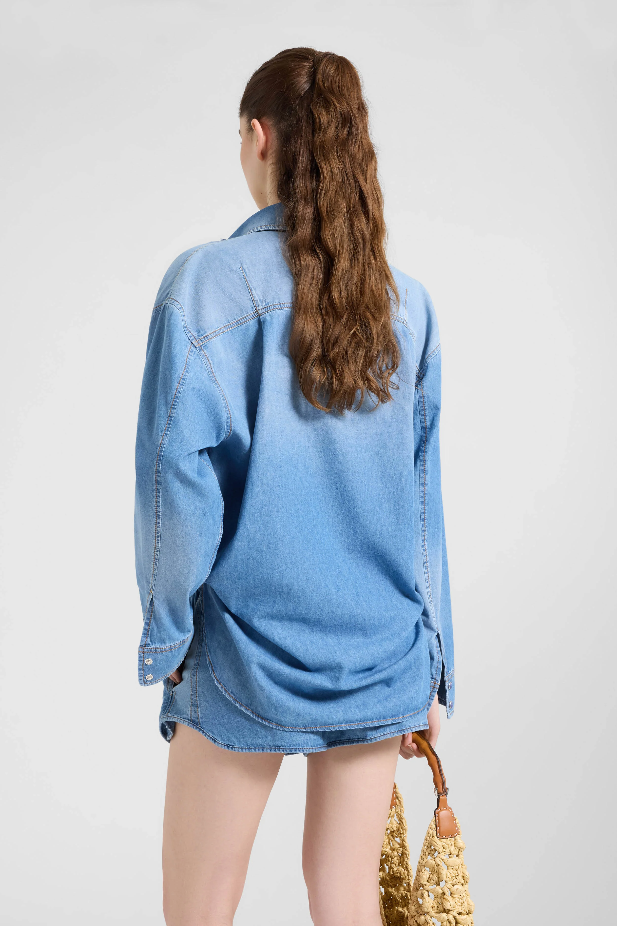 Cotton denim shirt with floral embroidery - Image 5