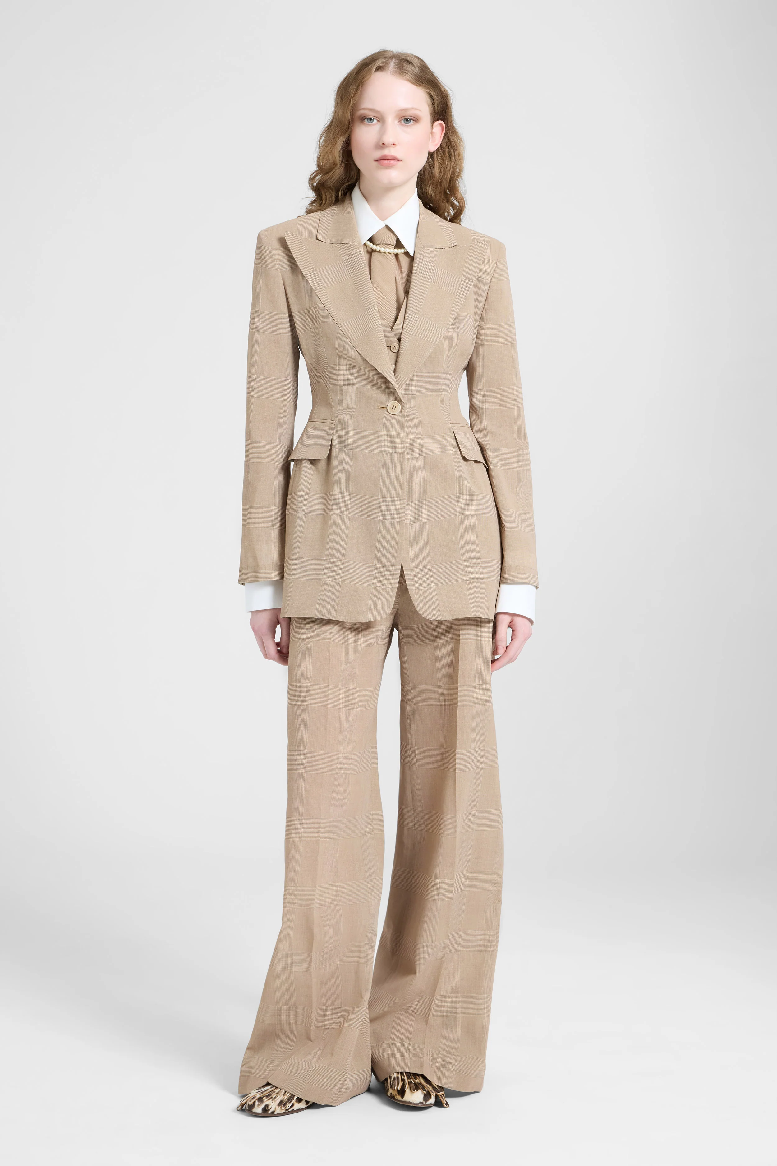 Fitted single-breasted jacket in technical georgette - Image 3