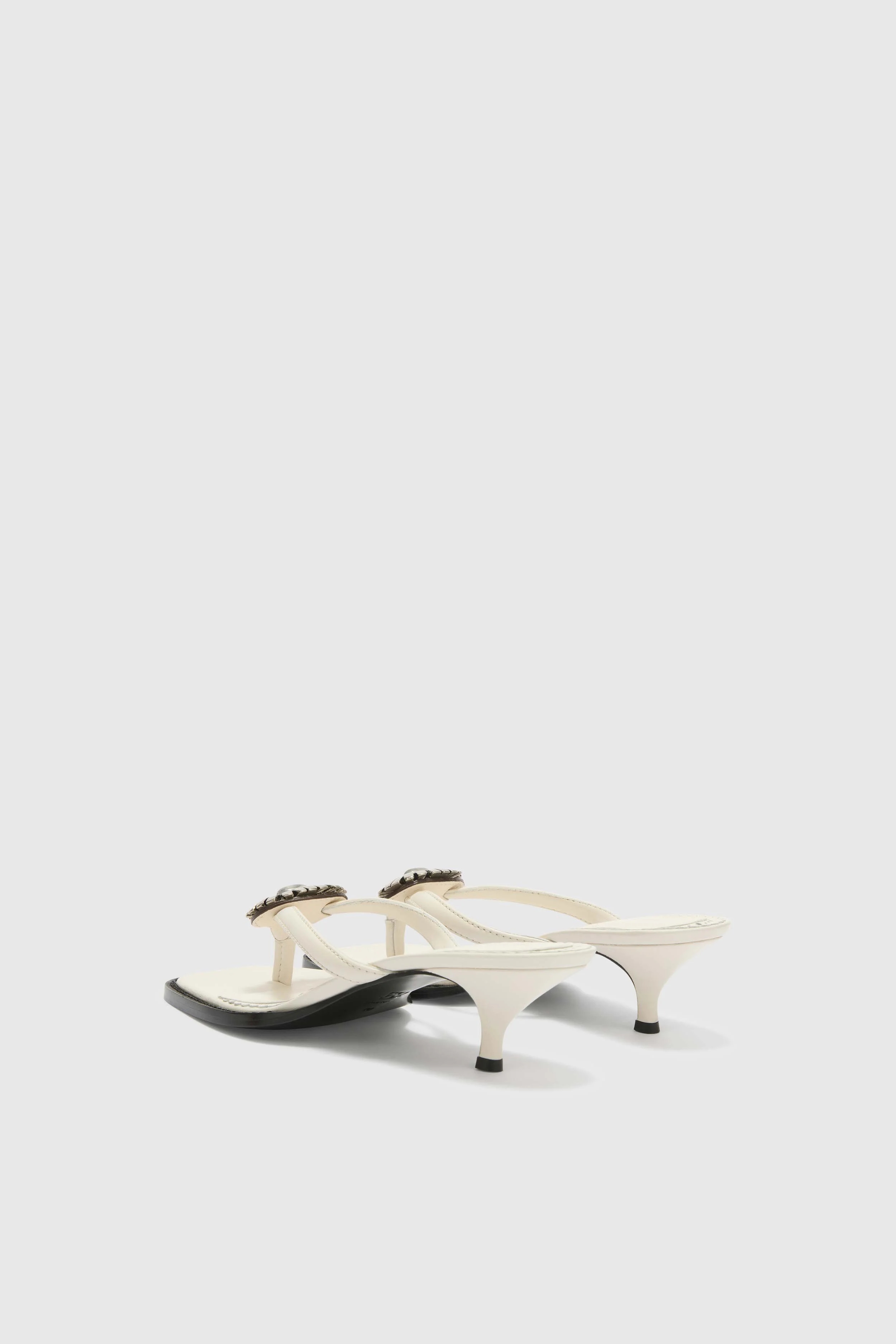 Nappa thong sandal with 5 cm heel and metal daisy - Image 3