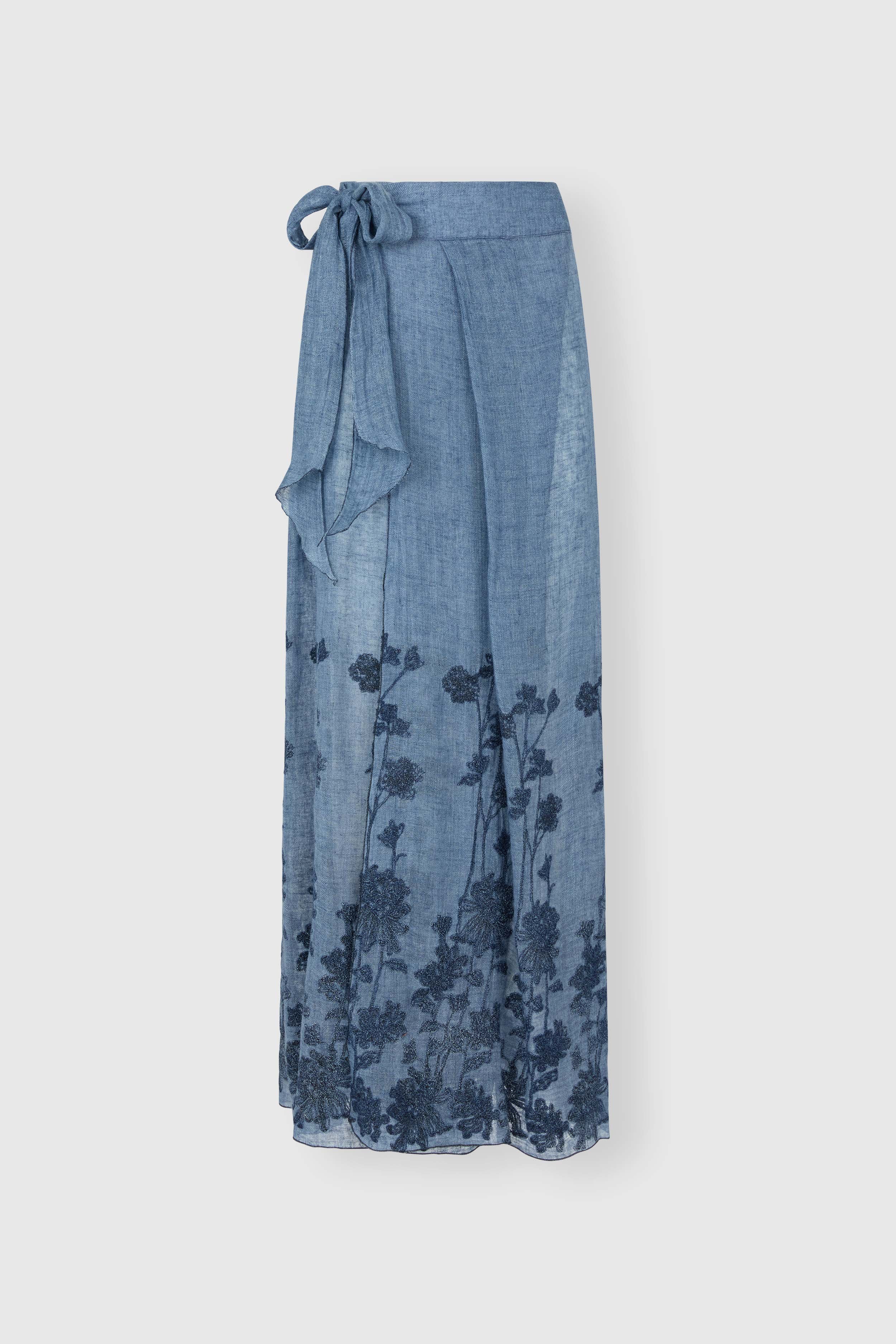 Pareo skirt in lightweight linen gauze with floral embroidery