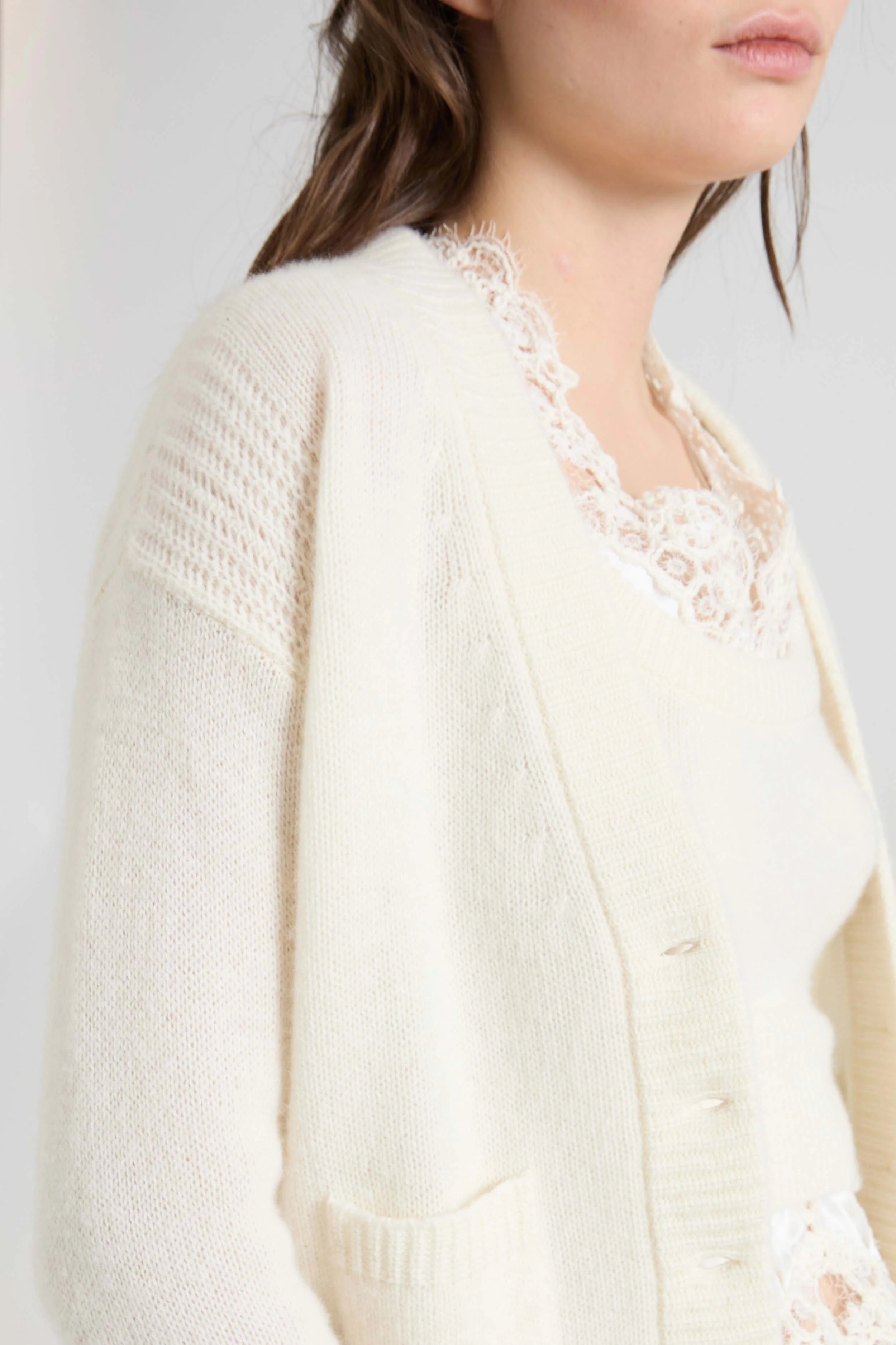 Pure cashmere V-neck cardigan with wool lace details - Image 4