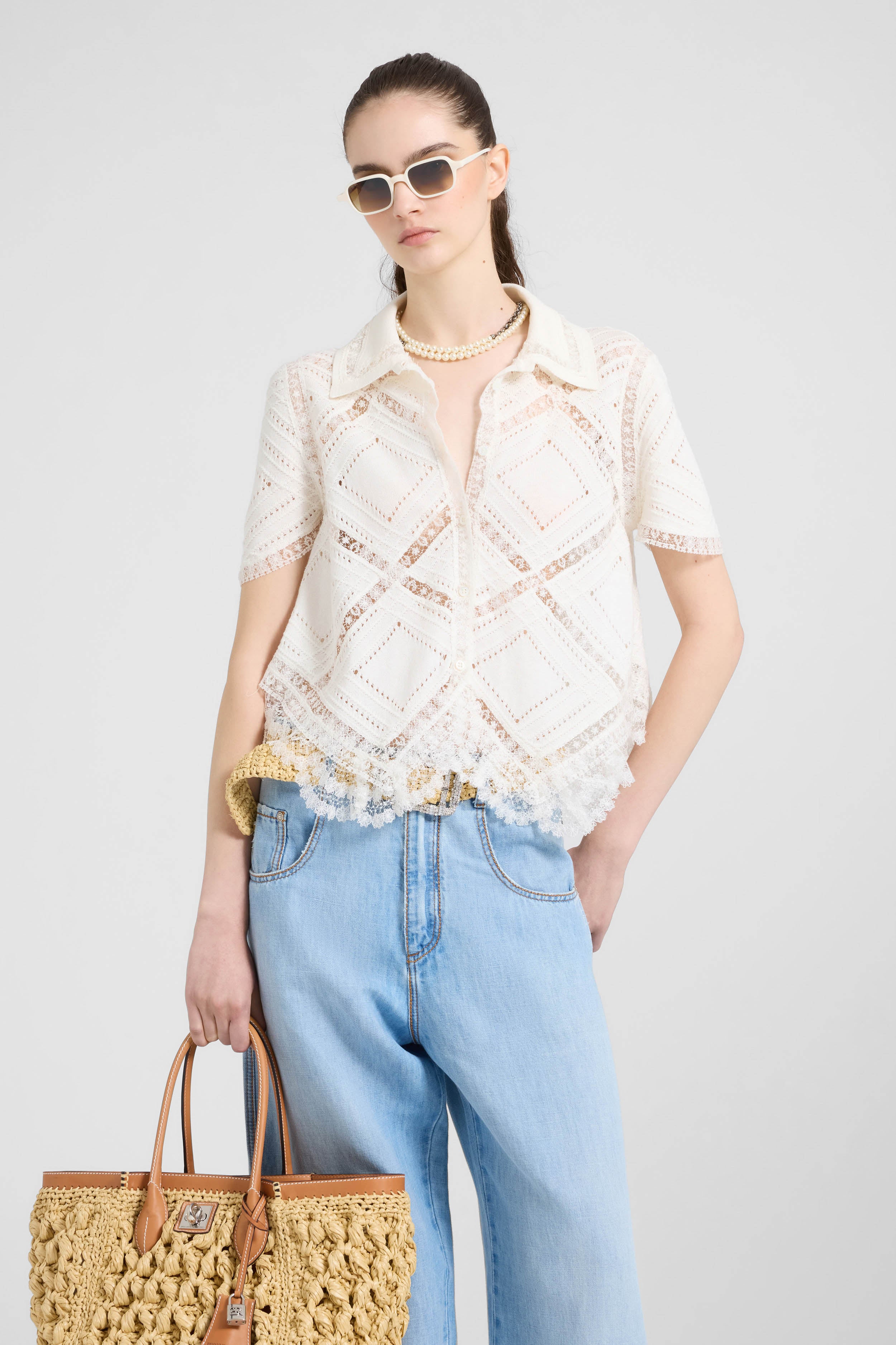 Short-sleeve knit shirt with Valenciennes lace - Image 4