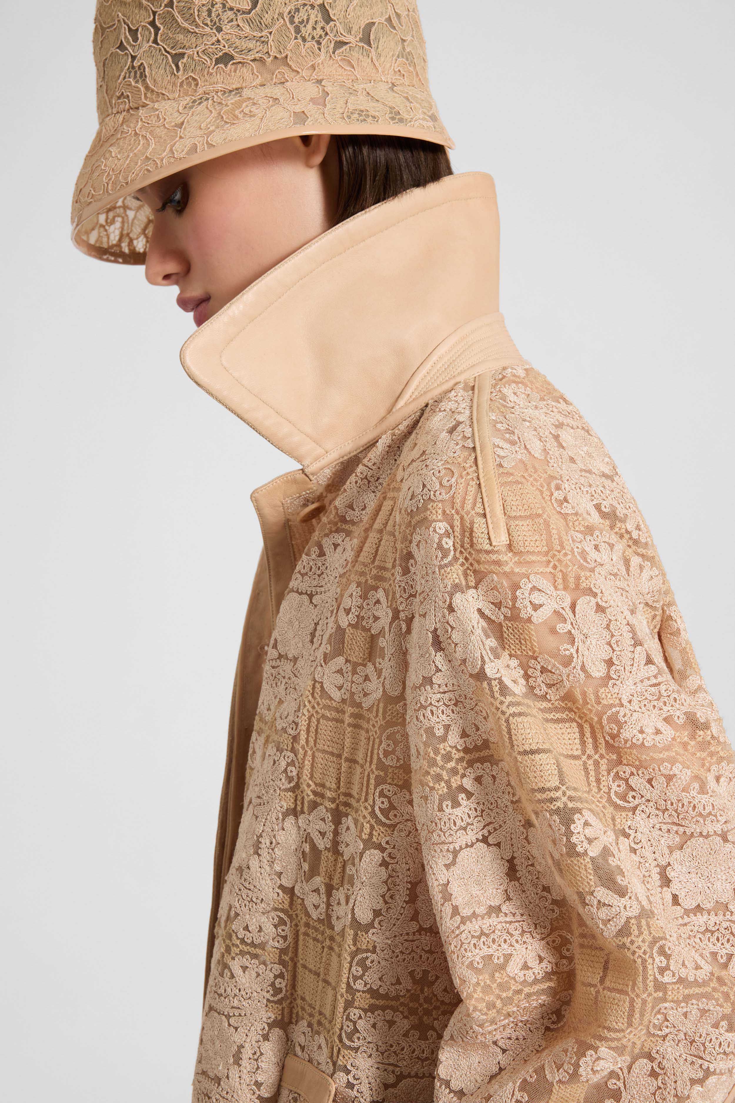 Trench in rebrodé lace bonded to tulle - Image 4