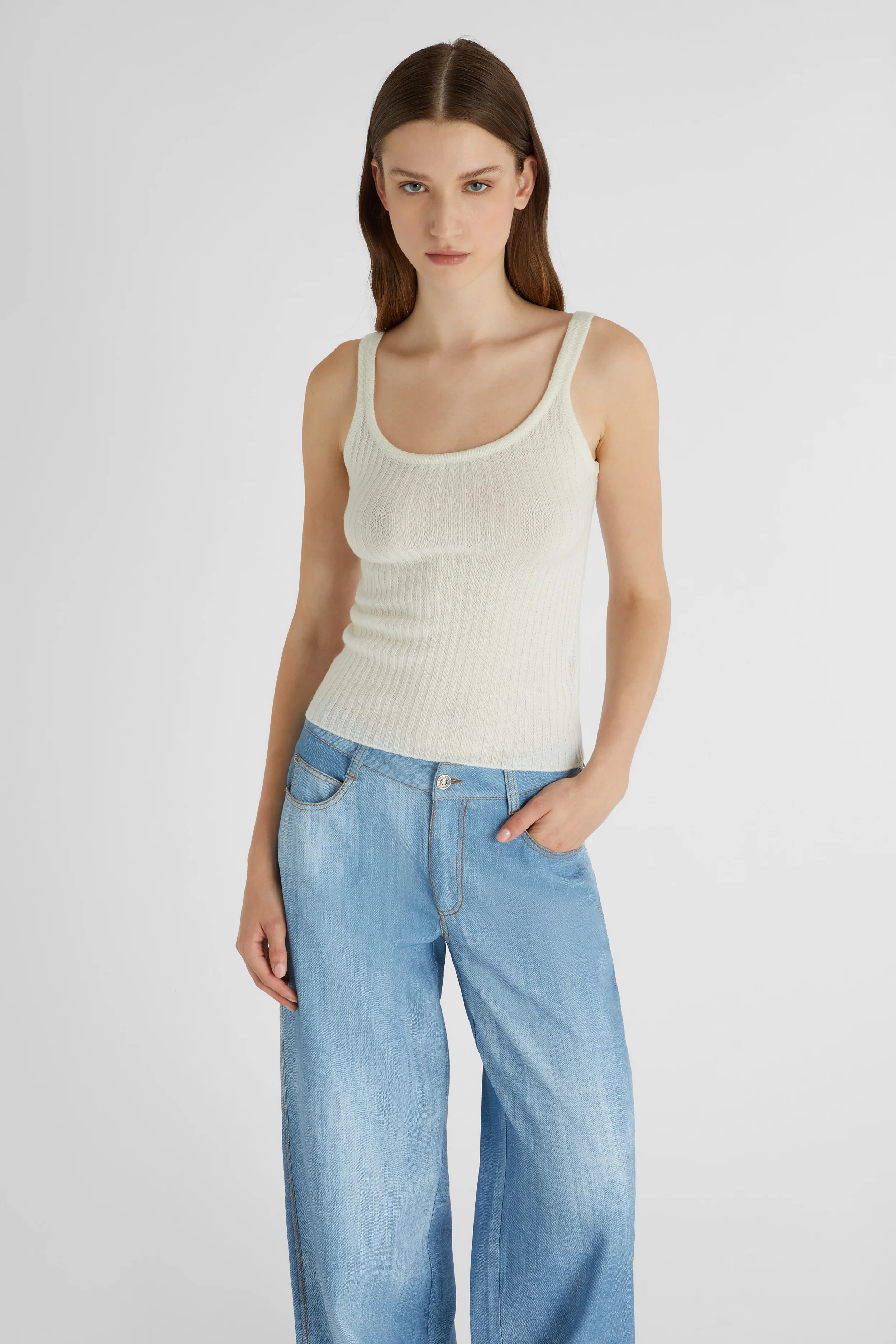 White pure cashmere tank top - Image 4